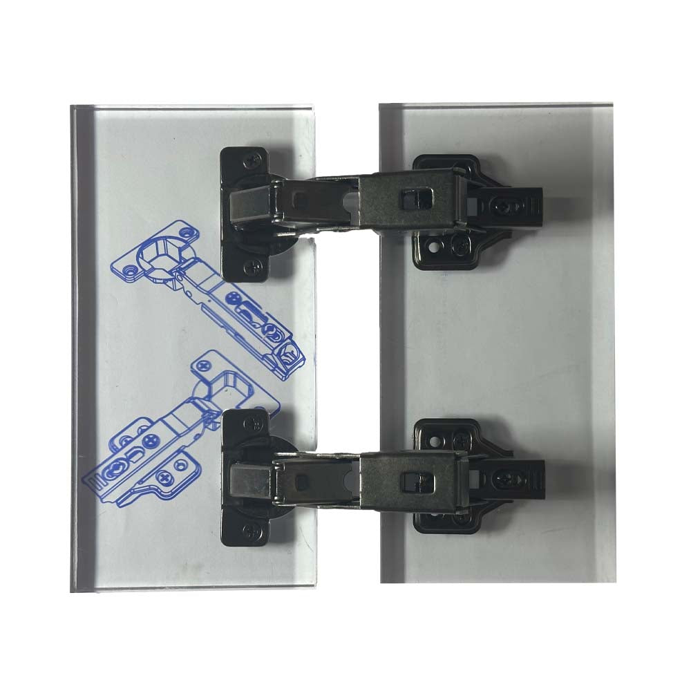 Bisagra 155° 3D cierre suave para despensa