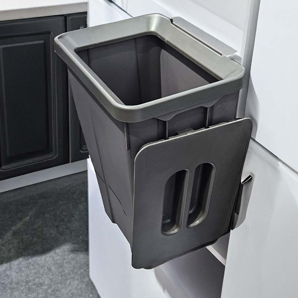 Basurero colgante con tapa desmontable (6 litros)