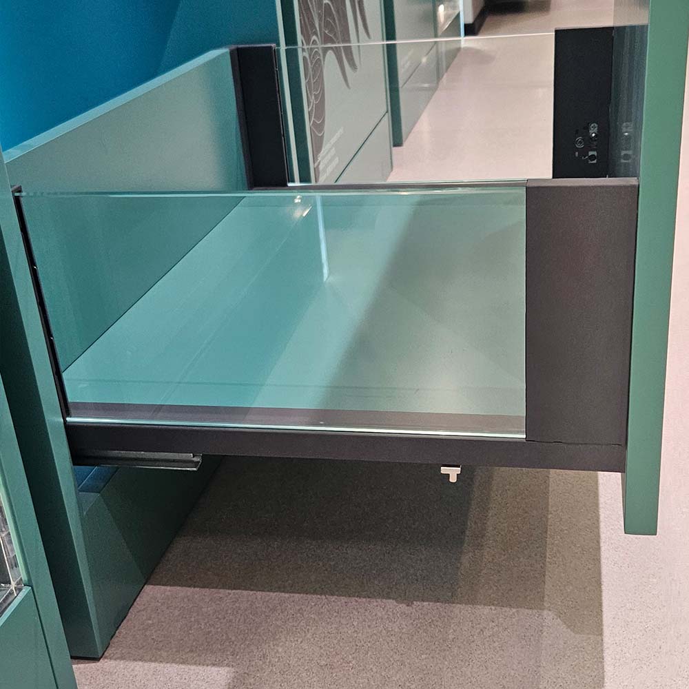 Lateral Alto con vidrio marco color antracita