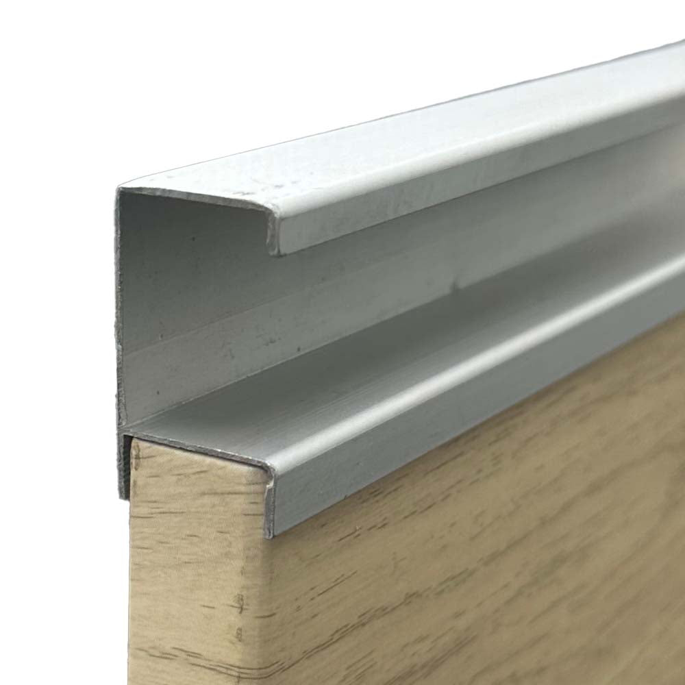 Tirador Corrido para Puerta Tipo H 3 Mts.