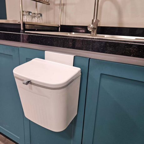 Basurero colgante/portátil blanco (6 litros)