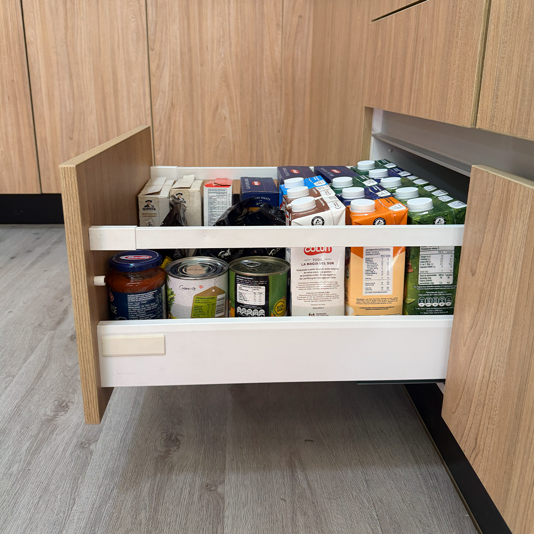 Cajón Metálico Blanco Frente Madera Altura 183mm