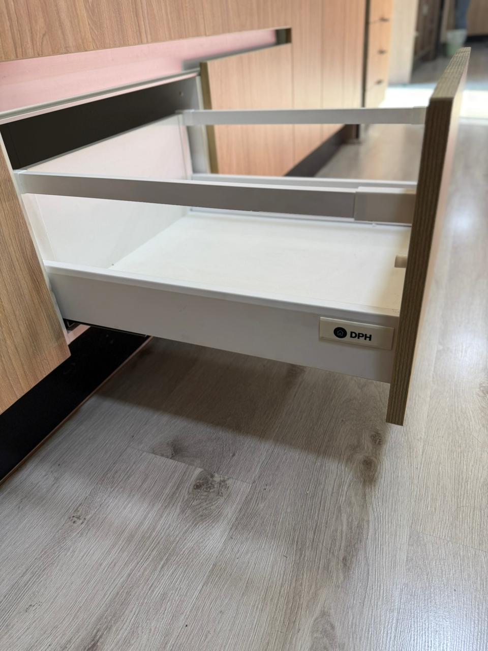 Cajón Metálico Blanco Frente Madera Altura 183mm